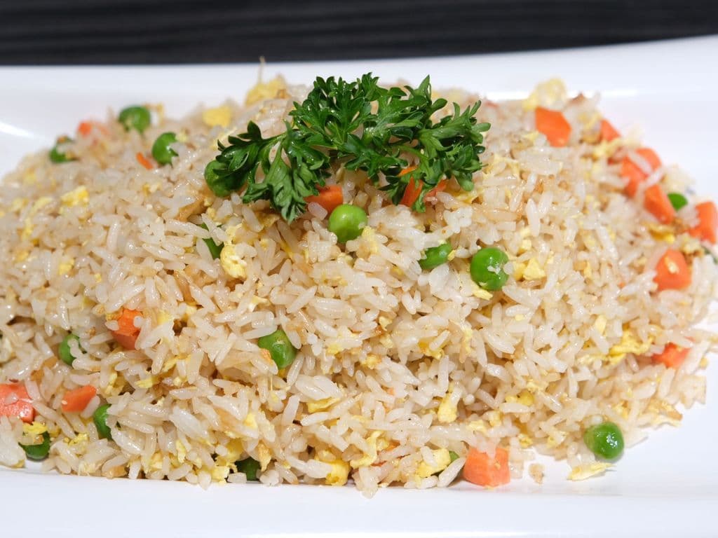 Egg Fried Rice (鸡蛋炒饭)