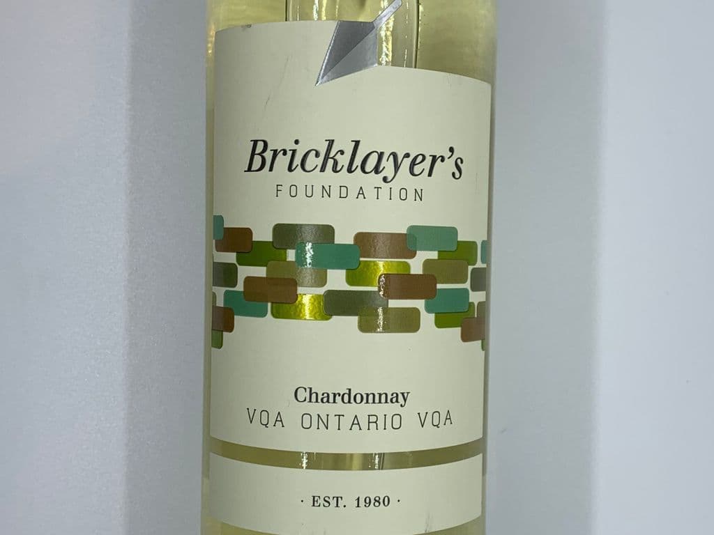 Bricklayer's Chardonnay- White Wine VQA Ontario (13%ABV)