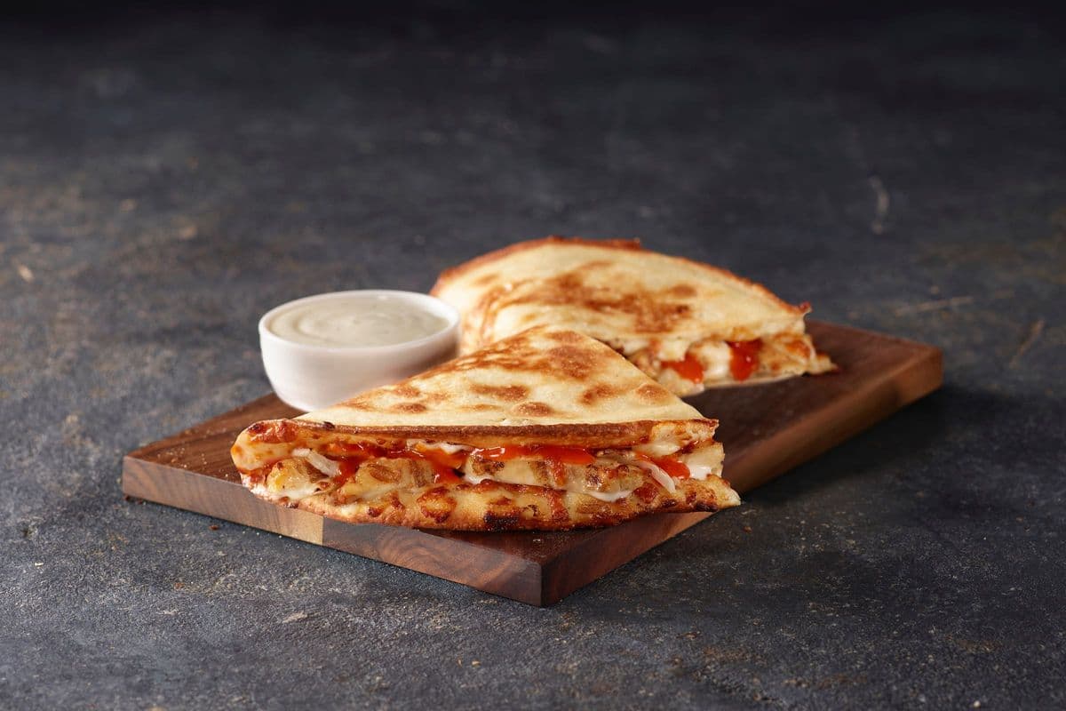 Grilled Buffalo Chicken Papadia