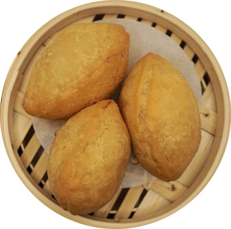 D9. Dumplings Croust. Porc 咸水角