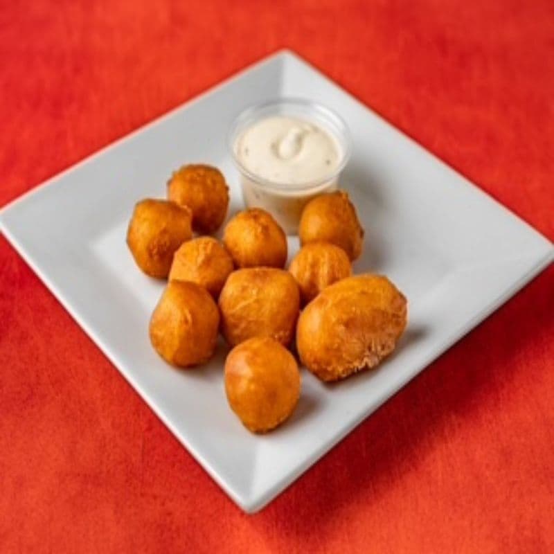 Bouchées de cheddar panées / Breaded Cheddar Bites