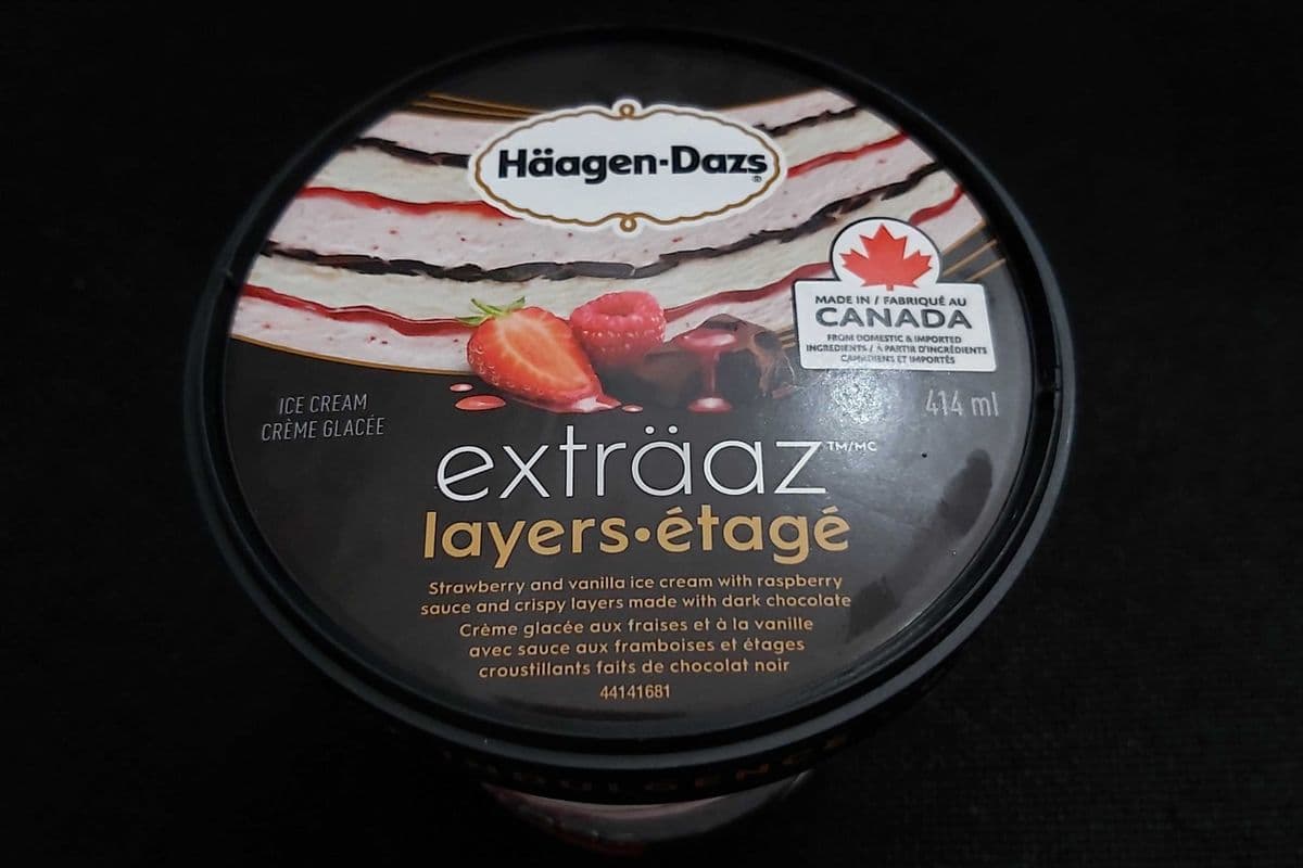 Häagen-Dazs (Nouveau) layers/étagé berry explosion / explosion de petits fruits 414 ml