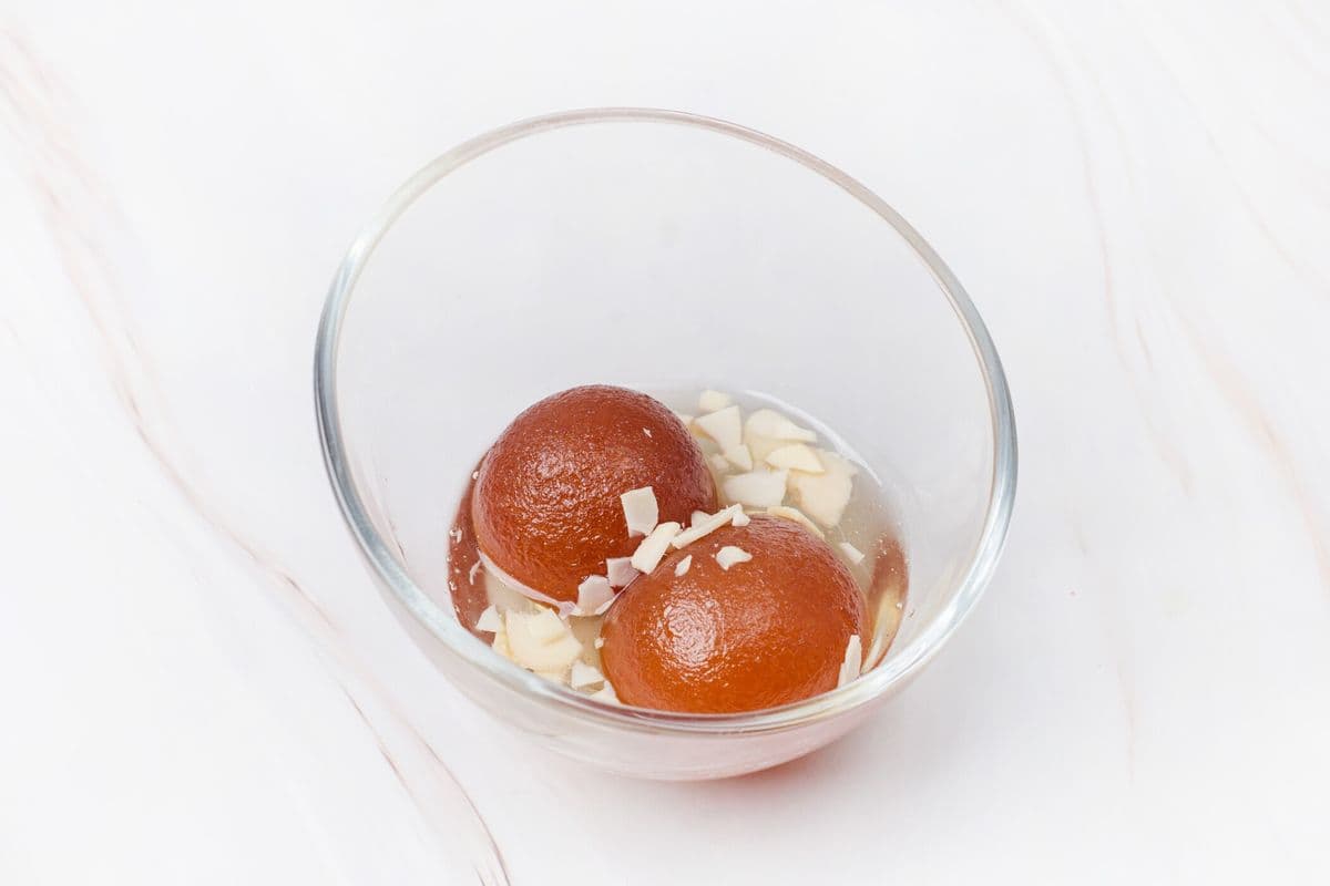 Gulab Jamun (2 Pcs)