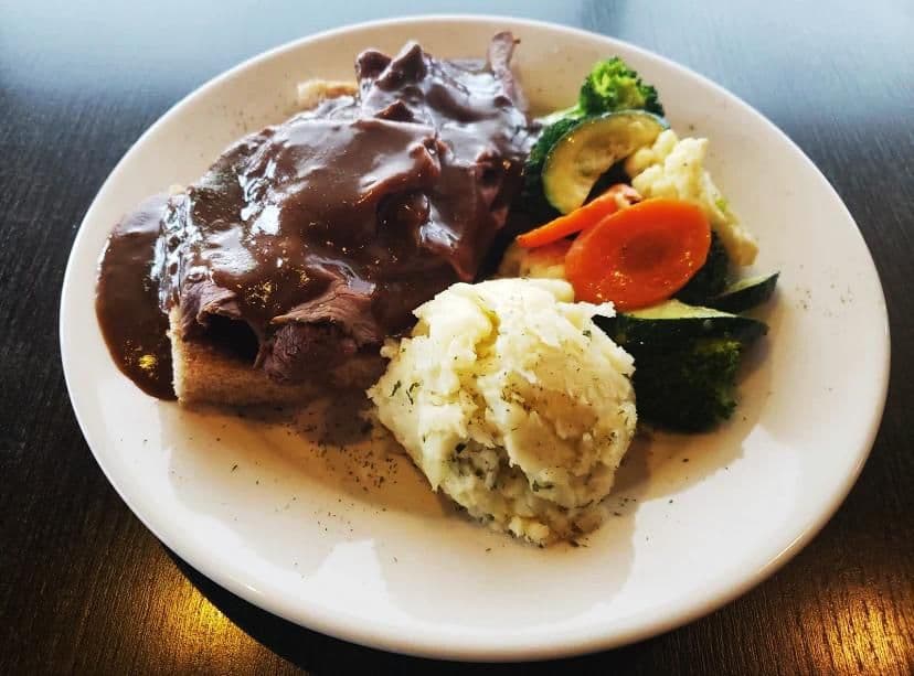 Hot Roast Beef Dinner