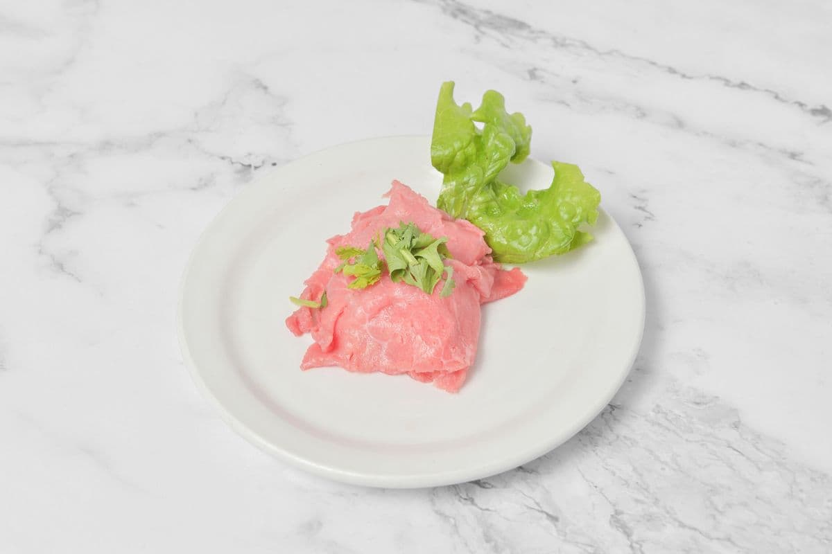 G2. Sliced Rare Beef