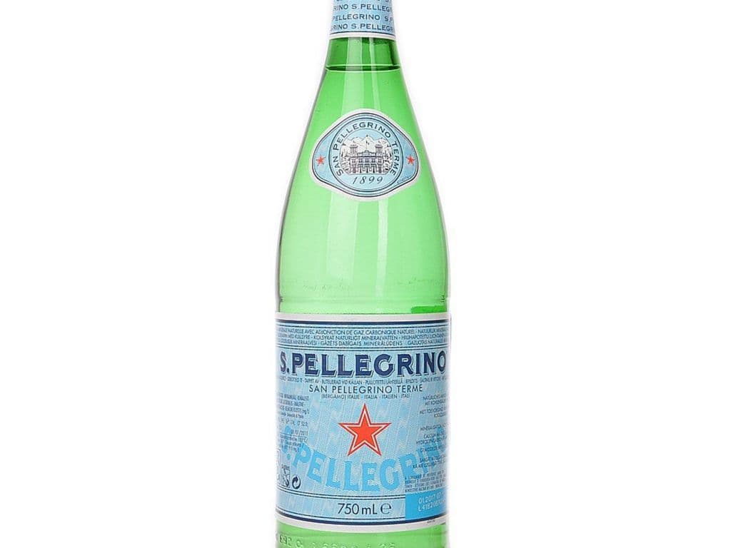 San Pallegrino Sparkling Water (750 ml)