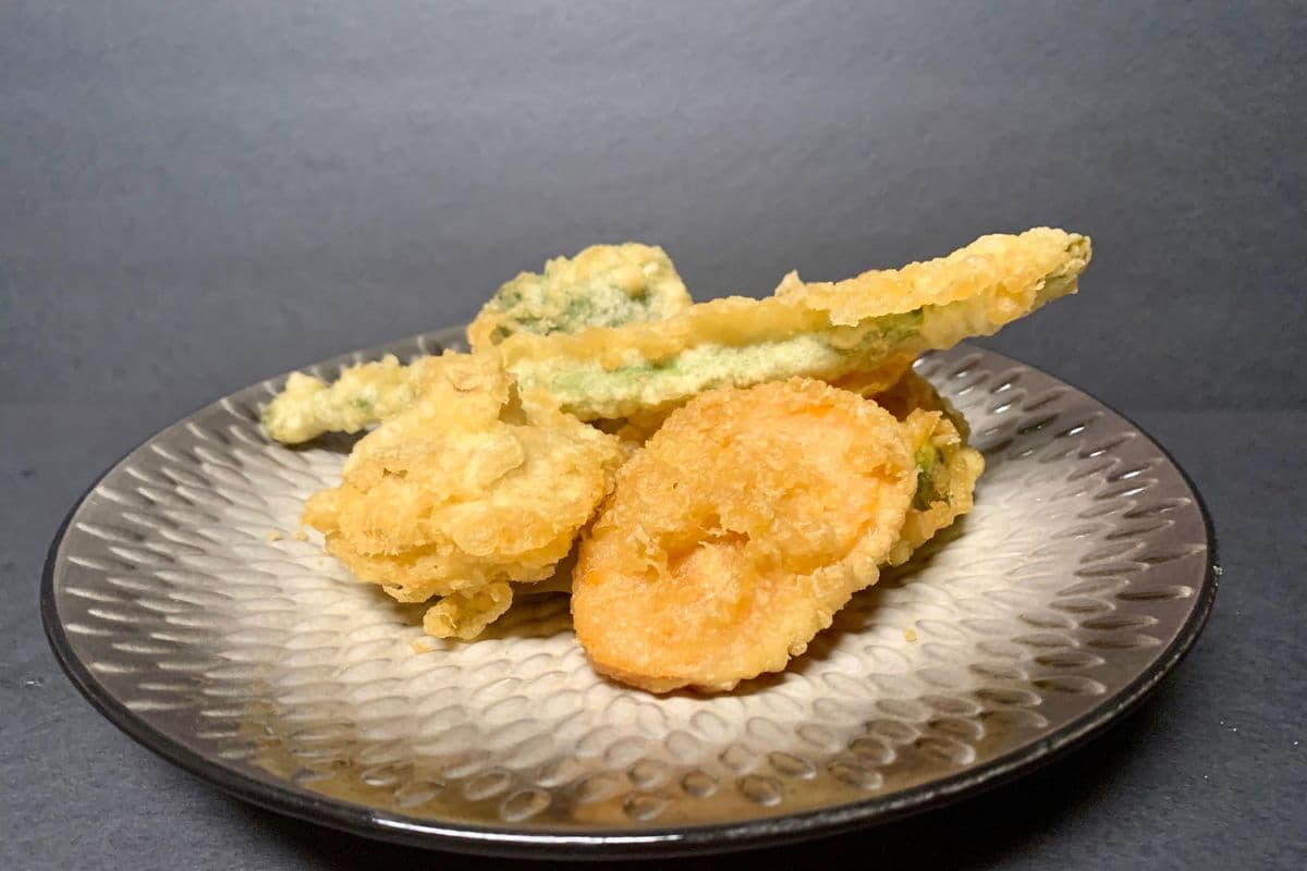 042. Veggie Tempura (6 pcs)