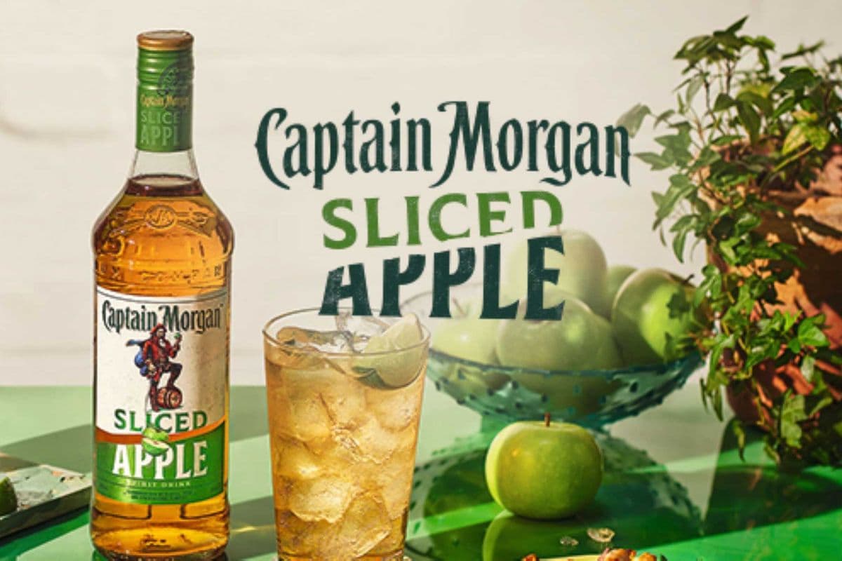 CAPTAIN MORGAN SLICED APPLE (750ML) (1 x 750ML)