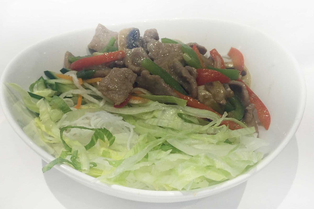 V10. Vermicelli - Stir-Fried Beef with Peppers and Onions