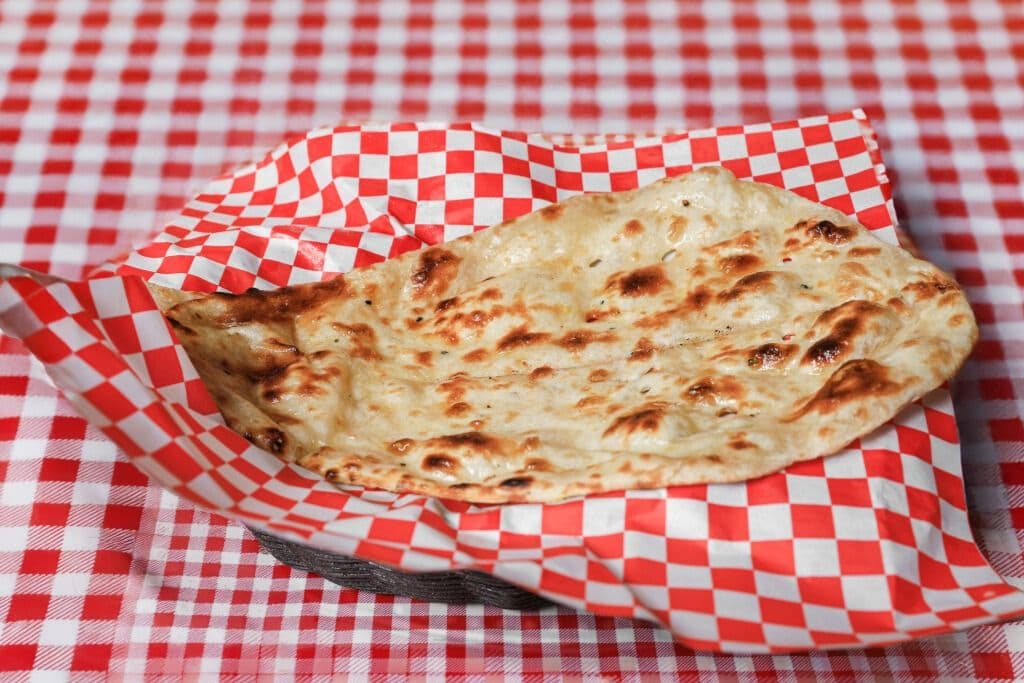 Butter Naan (Naan Au Beurre)