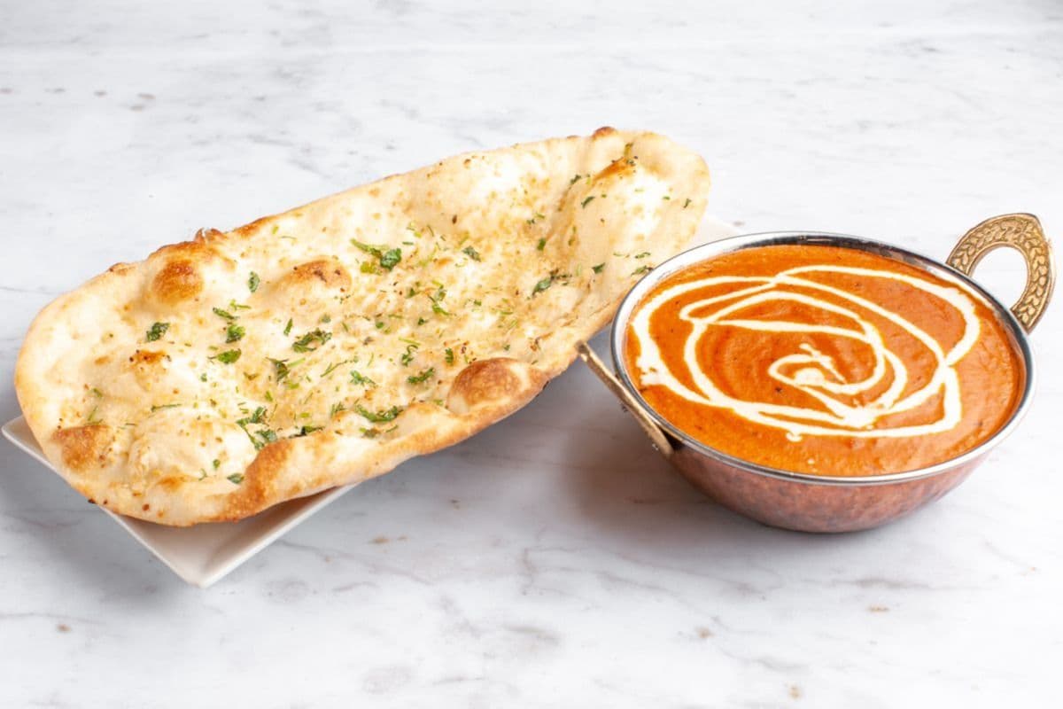 156. Butter Chicken with Naan, Rice and Salad