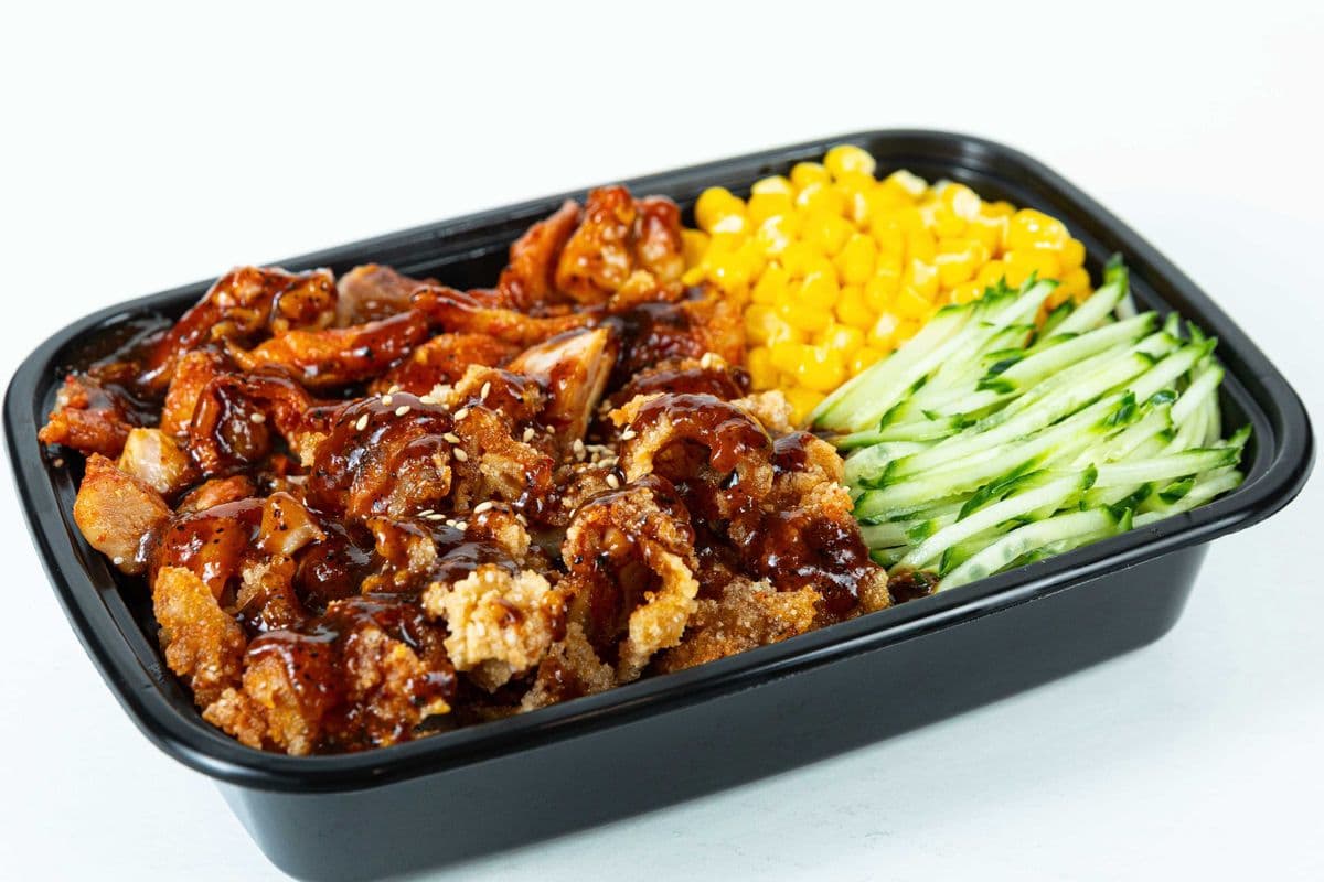 BBQ and Crispy Chicken on Rice 贼好吃的双拼饭