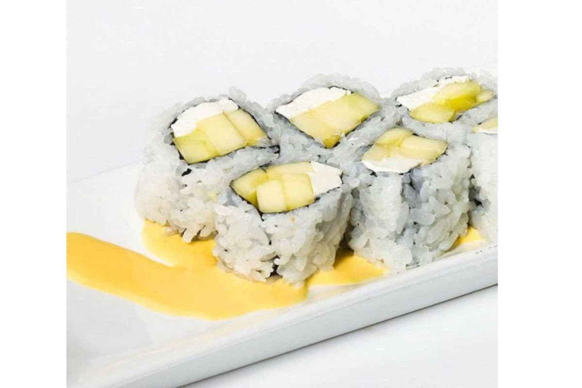 V5 Mango Cream Cheese Roll (6 pcs)