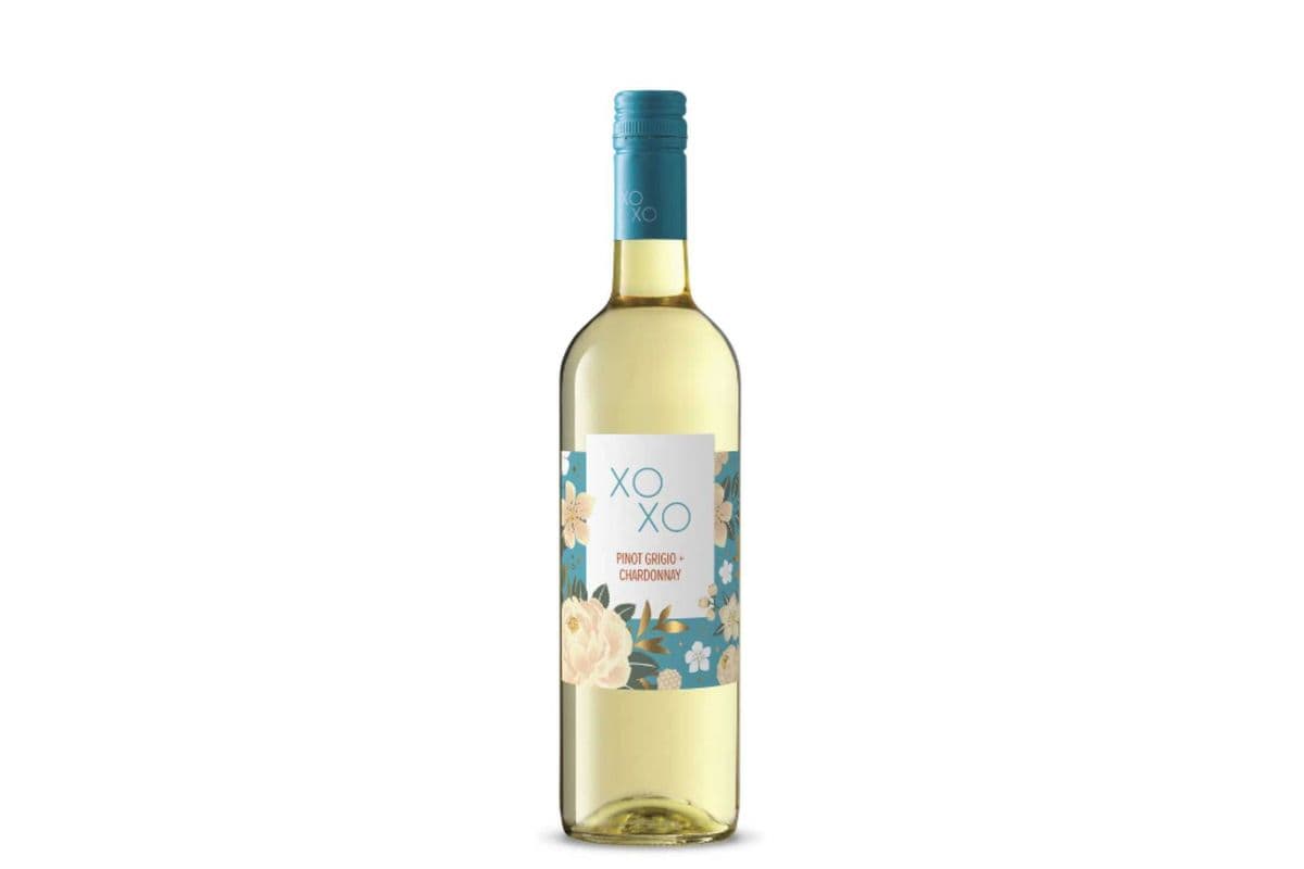 XOXO Pinot Grigio Chardonnay (1 x 750ml)