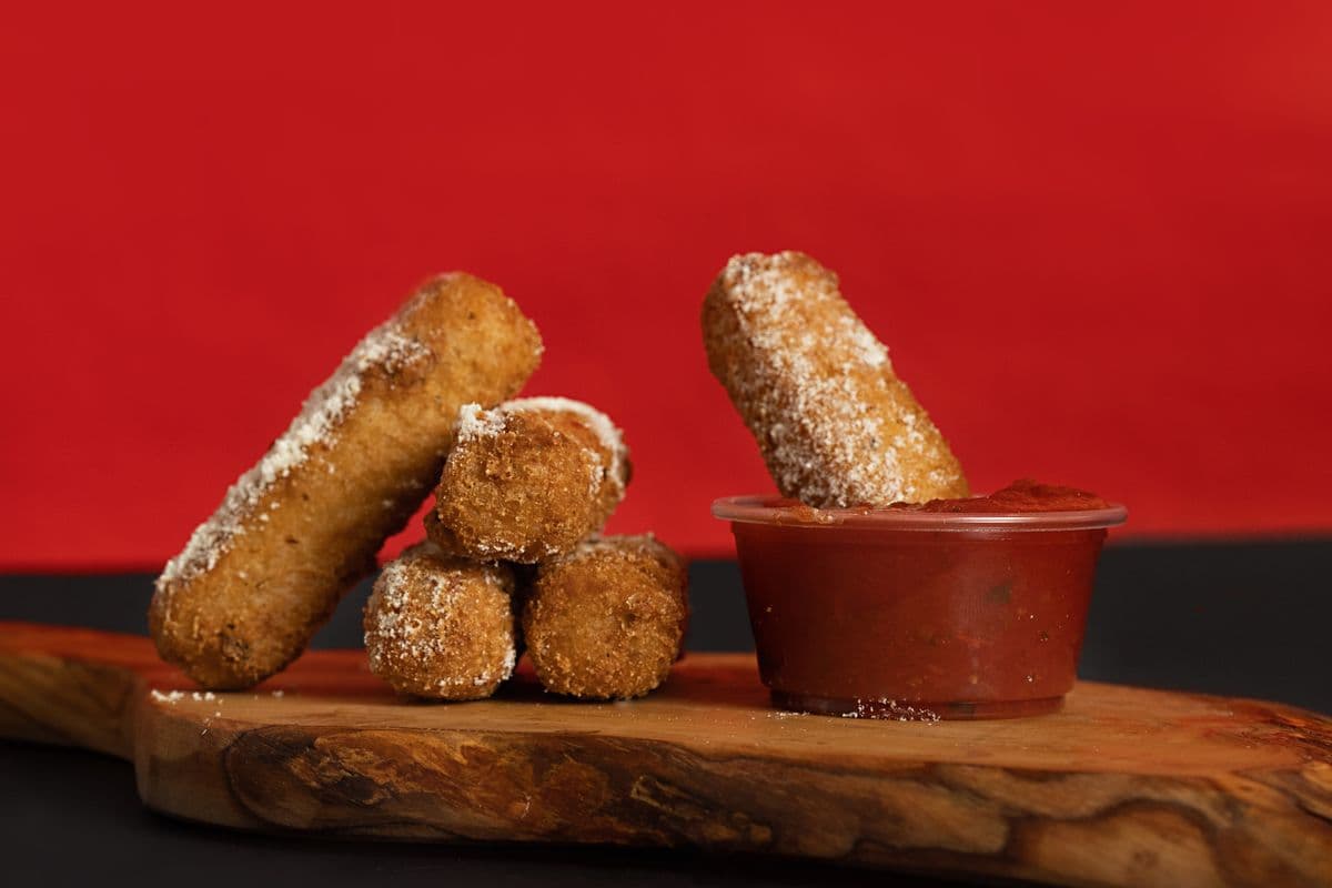 Mozzarella Sticks