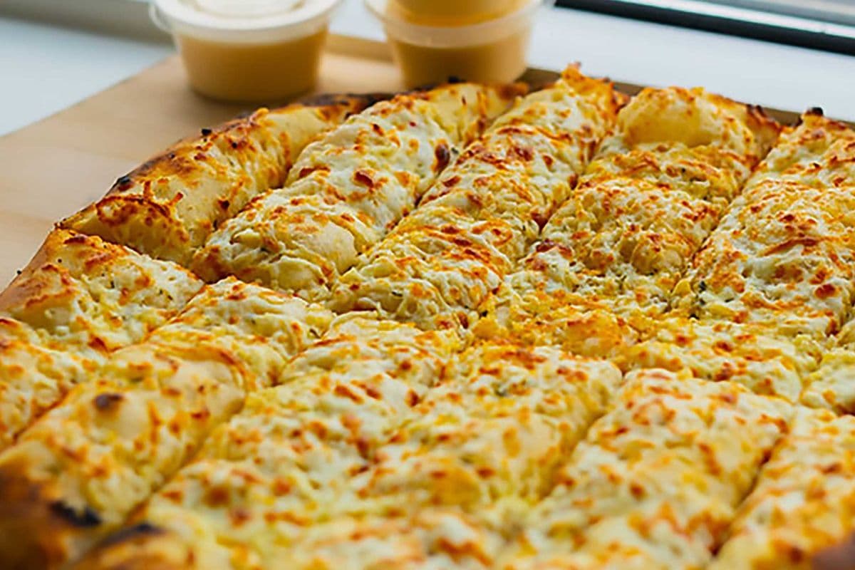 16" Garlic Cheese Fingers (fingers)