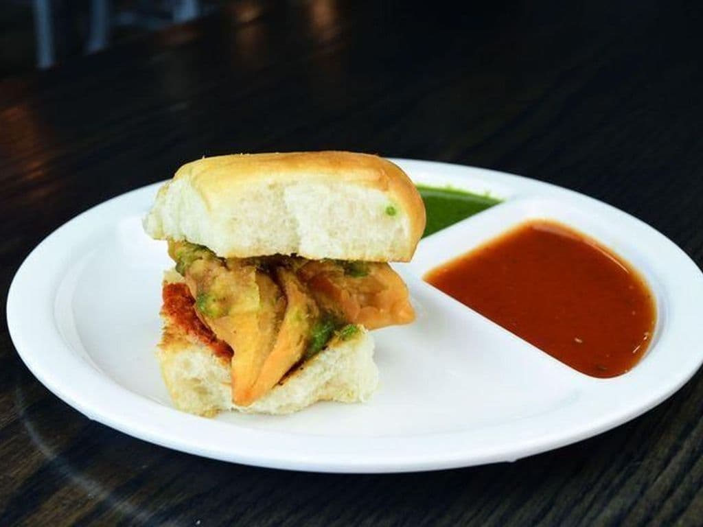 Samosa Pav