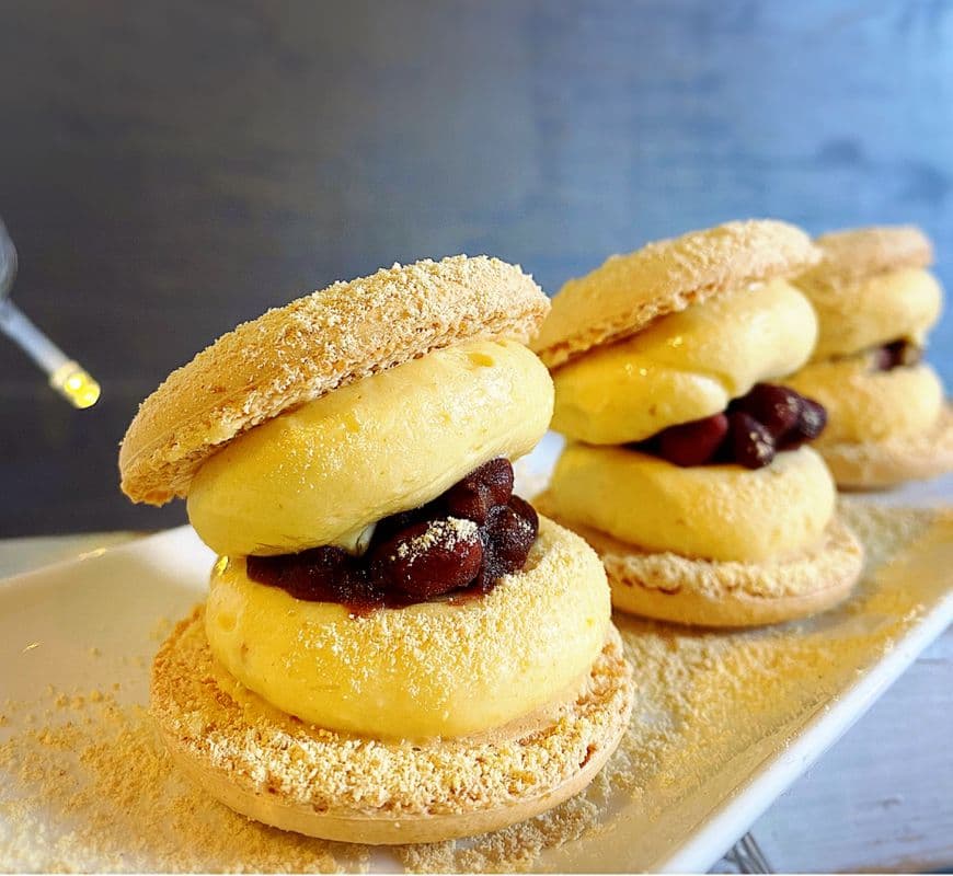 Injulmi (feat. red bean) Macaron