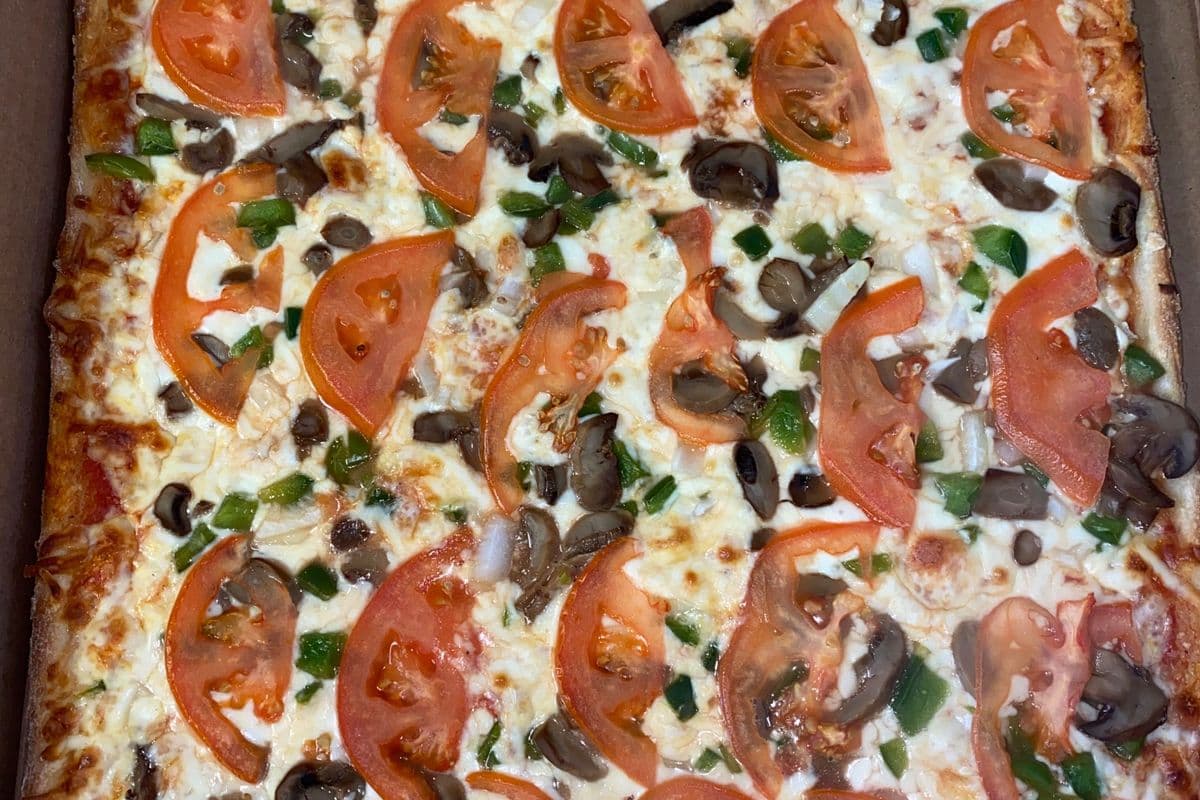Large Vegetarian Pizza