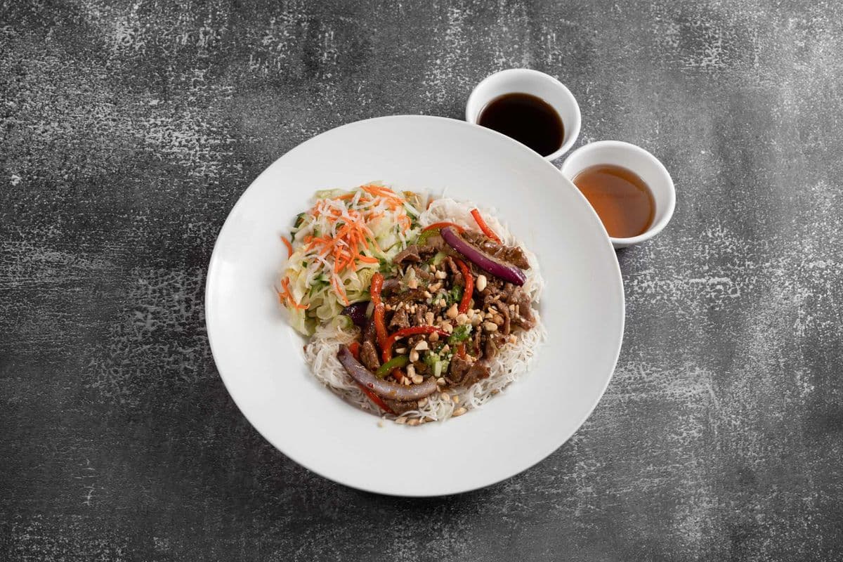 36. Vermicelli, Vegetables, and Lemon Grass Chicken or Beef