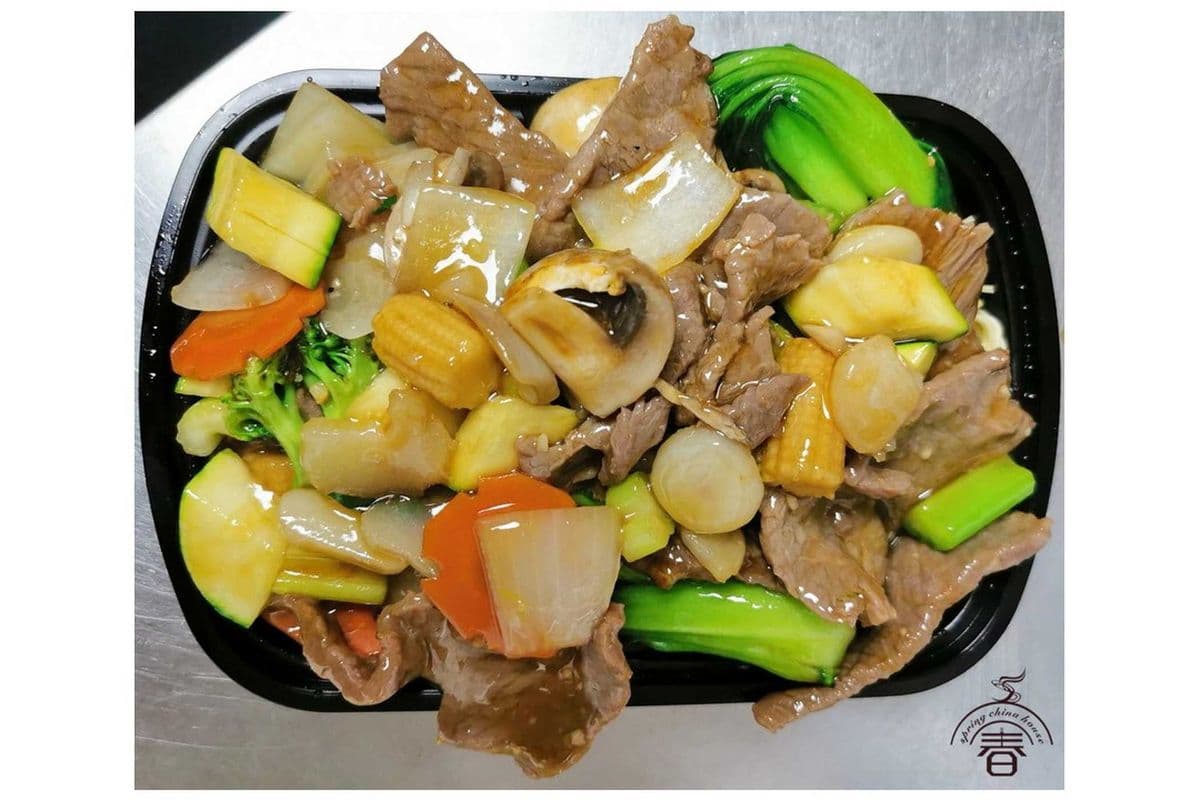 126. Beef Fried Noodles or Lo Mein