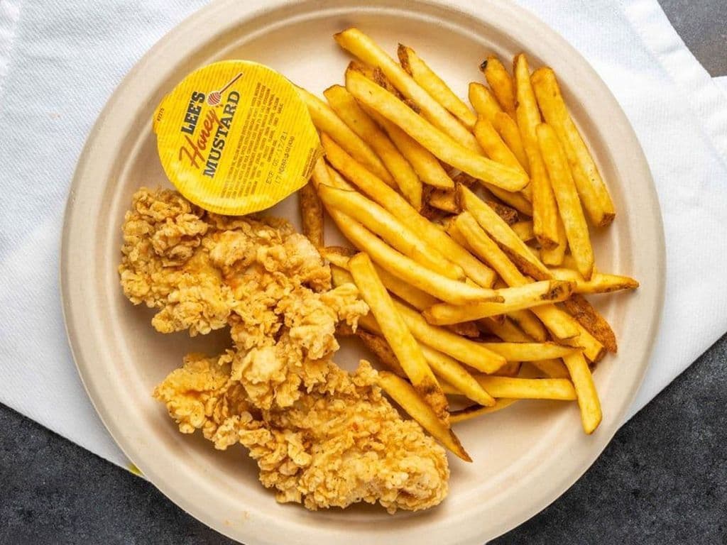 Kids' Chicken Strip Meal (2pc)