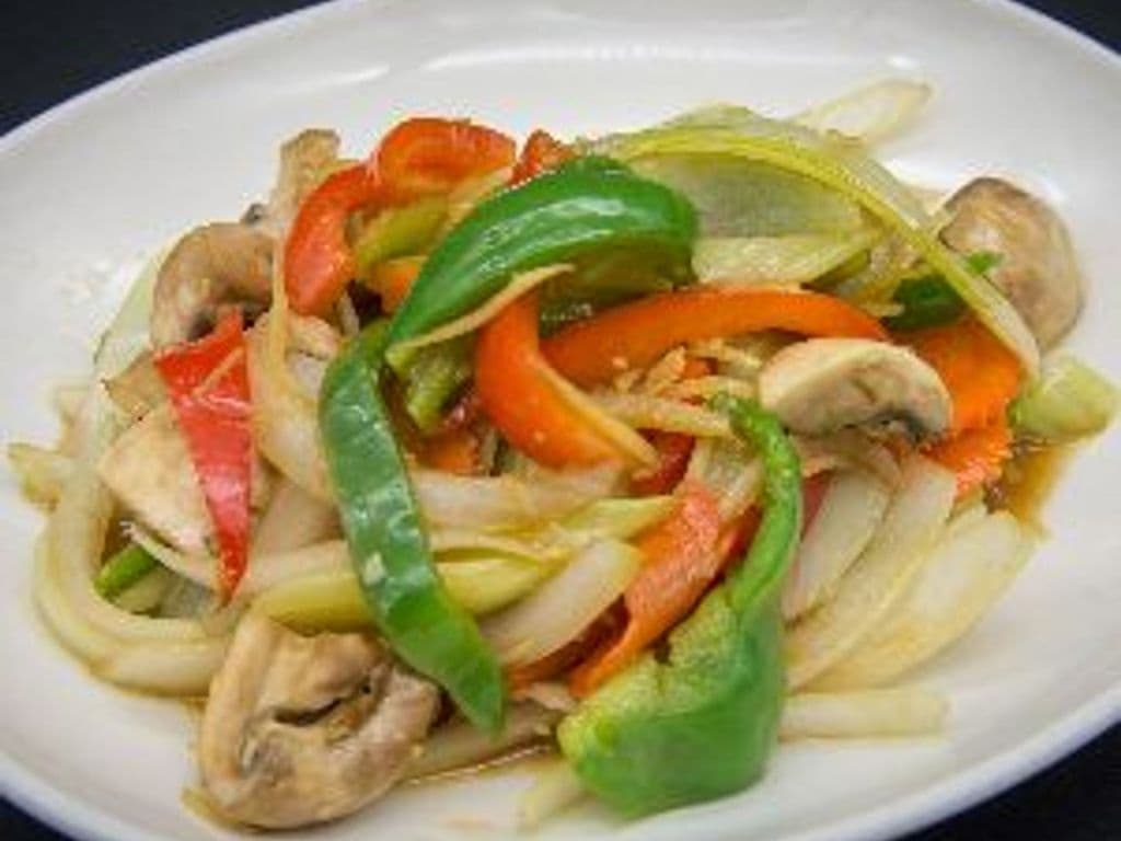 PHAD KHING (FAMILY-STYLE)