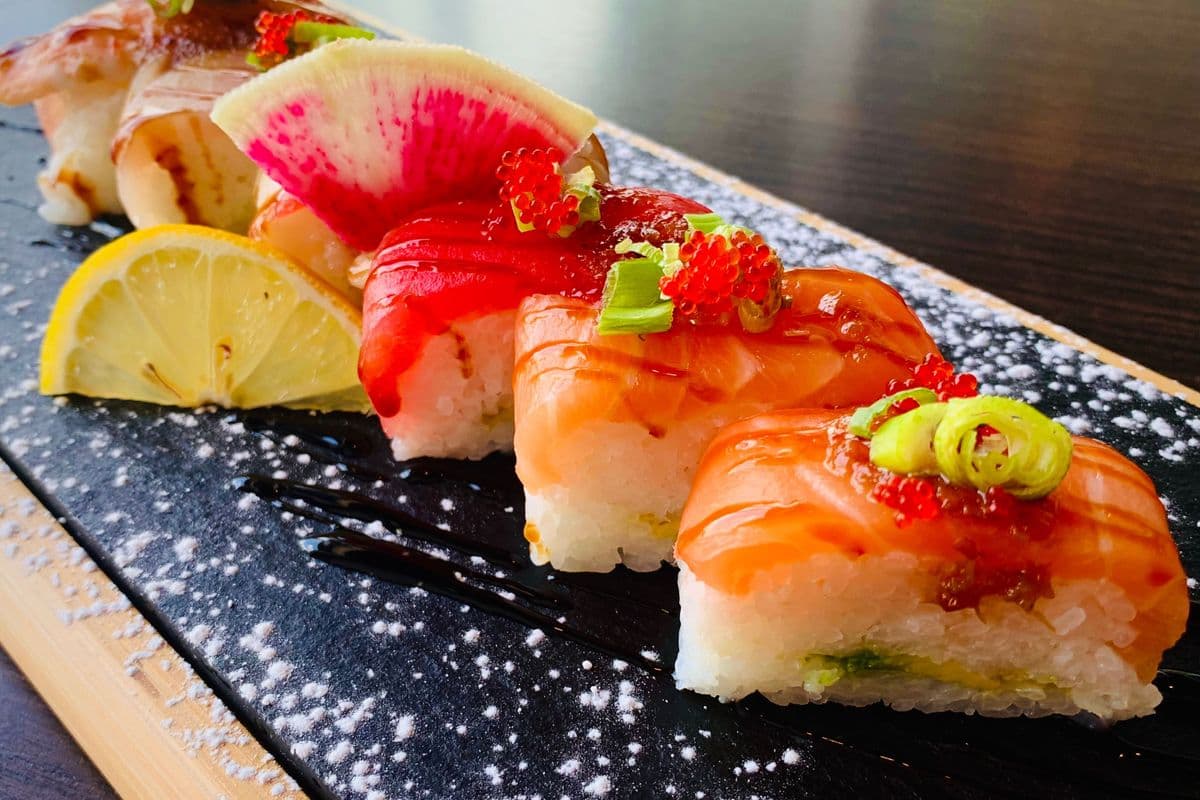 Rainbow Oshi Sushi