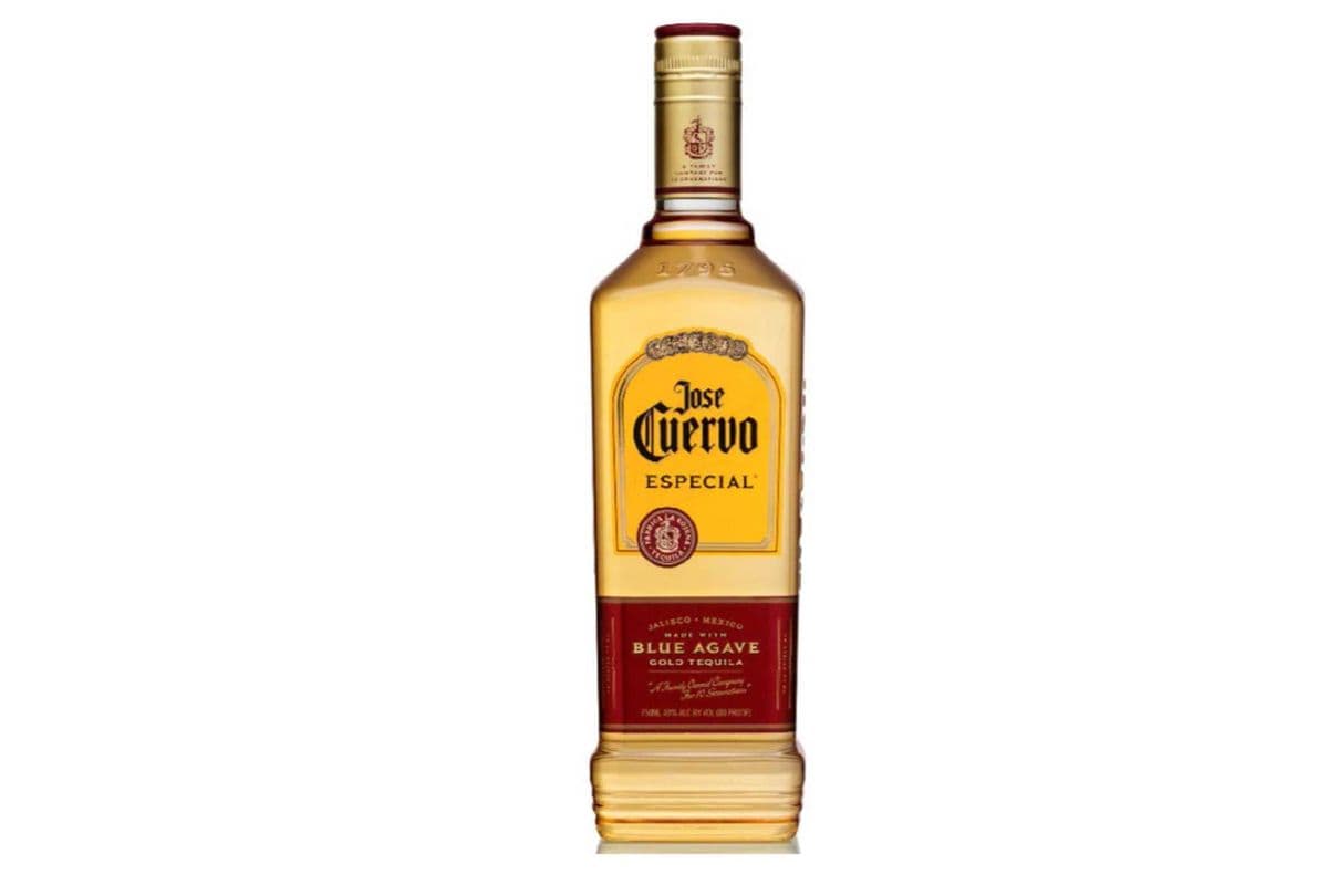 Jose Cuervo Gold Tequila 750ml (1 x 750 ml)