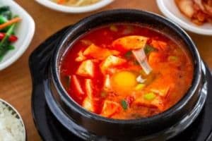 16. 순두부찌개豆腐汤 Soon Tofu Stew