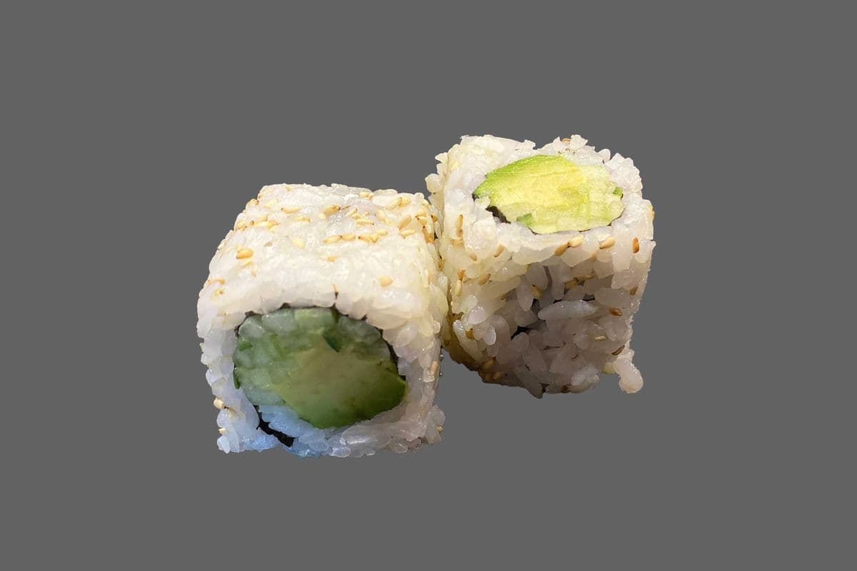 M5. Cucumber and Avocado Maki Roll (6 pcs)