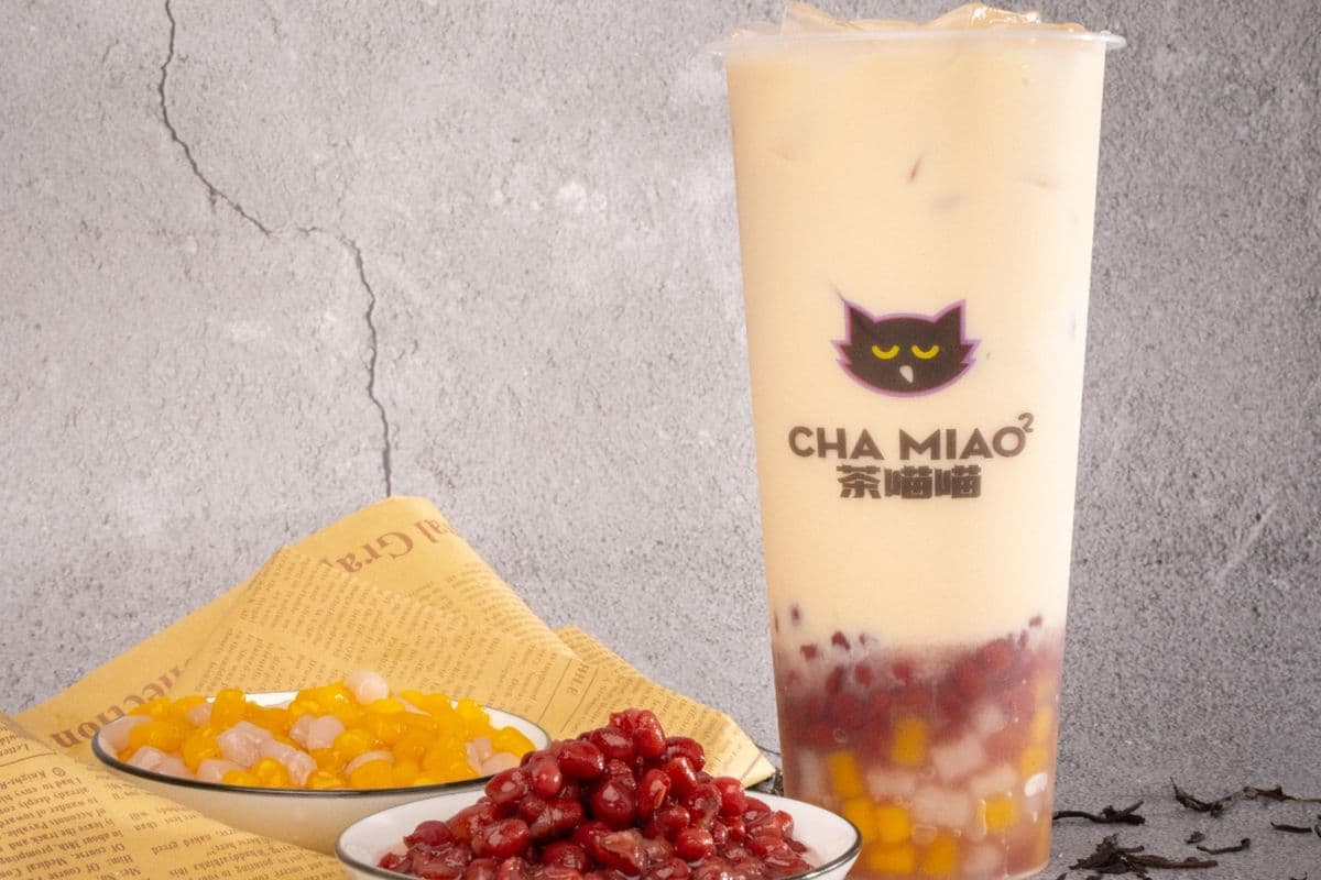 E4 Red Bean Green Milk Tea 红豆奶绿