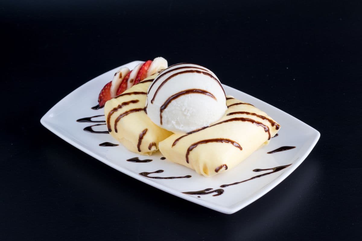 FD3. Strawberry Banana Pancake with Sundae Supreme 雪山草莓香蕉班戟