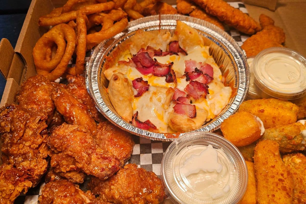 Slap Shot Platter Box