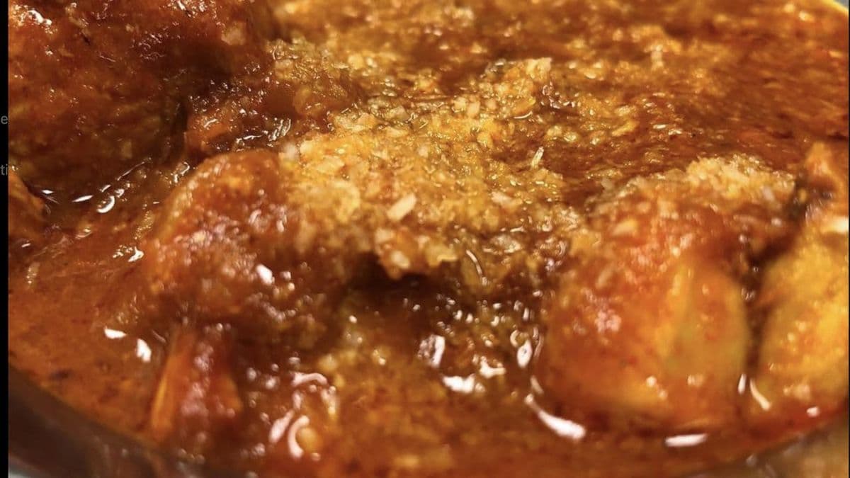 VINDALOO CHICKEN HOT