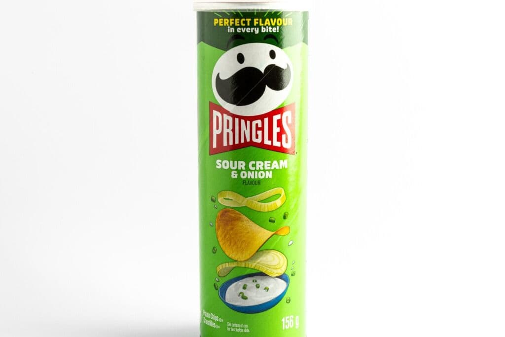 Pringles Potato Chips, Sour Cream-Onion (156 g)