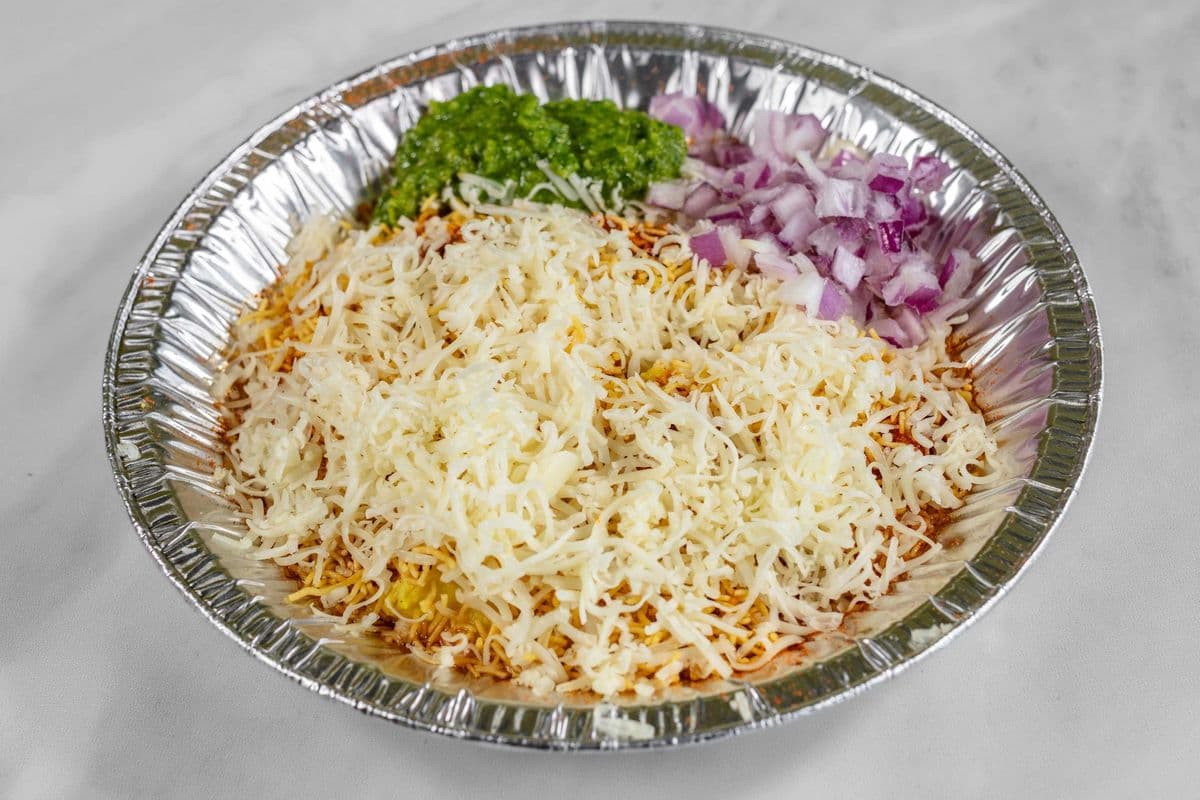 Cheese Garlic Locho