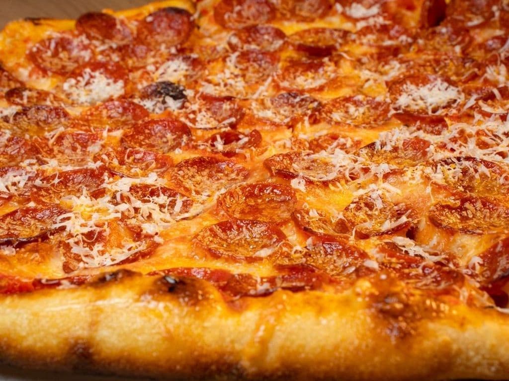 The Roni Cup Pizza