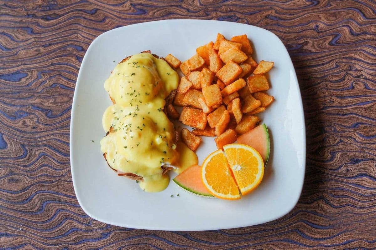 OEUF BÉNÉDICTINE / EGG BENEDICT