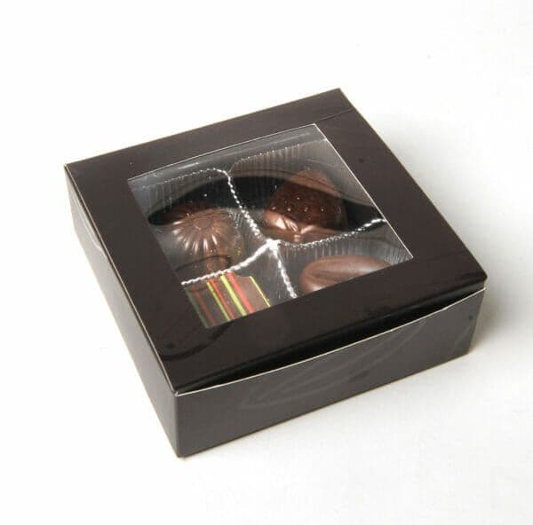 Boîte de 4 chocolats / Box of 4 chocolates (4)