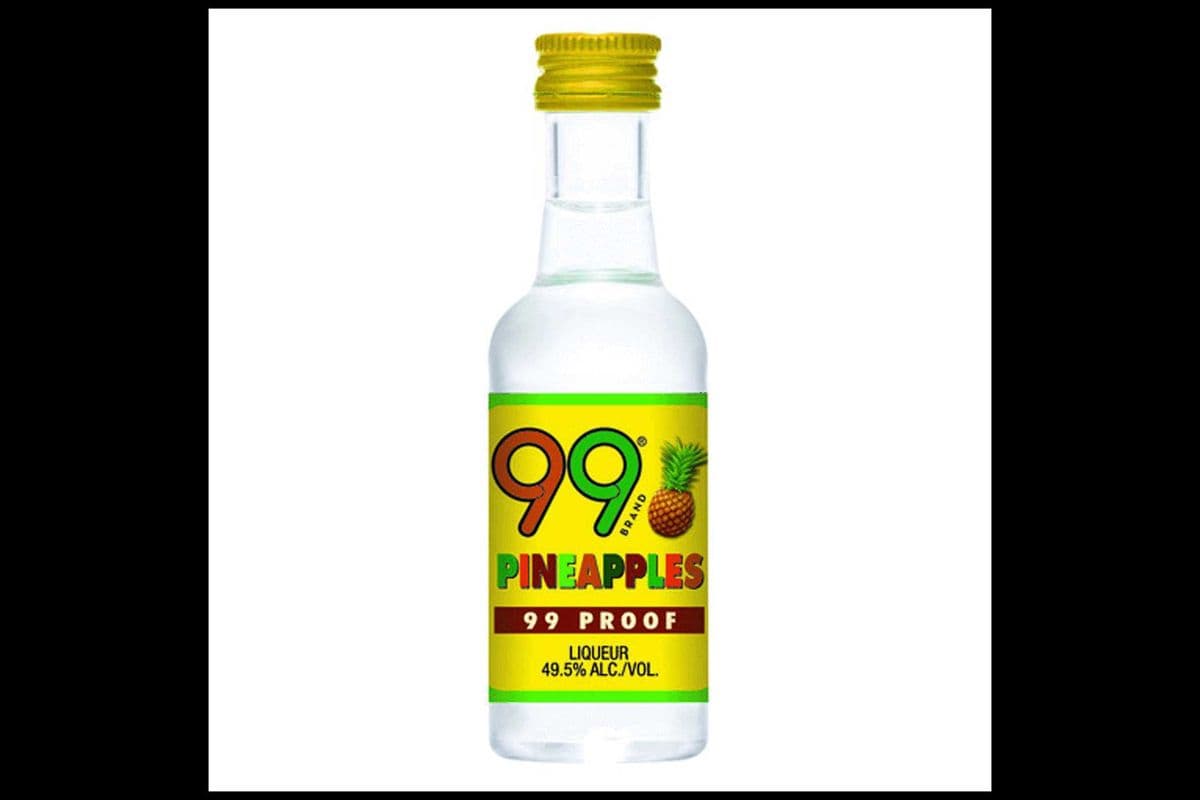 99 PINEAPPLES LIQUEUR (1 x 50ML)