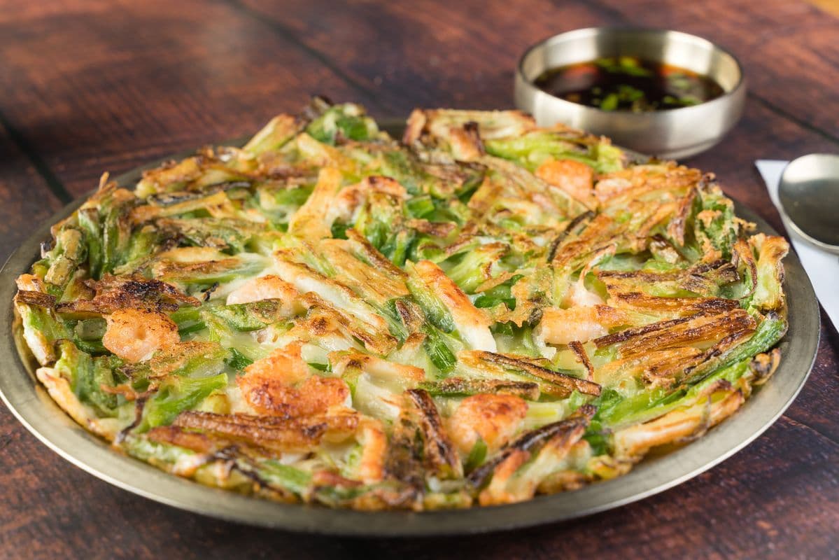 Pa Jeon (Seafood Korean-Style Pancake)