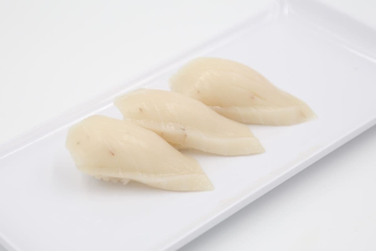 Butterfish Sushi (3pcs)