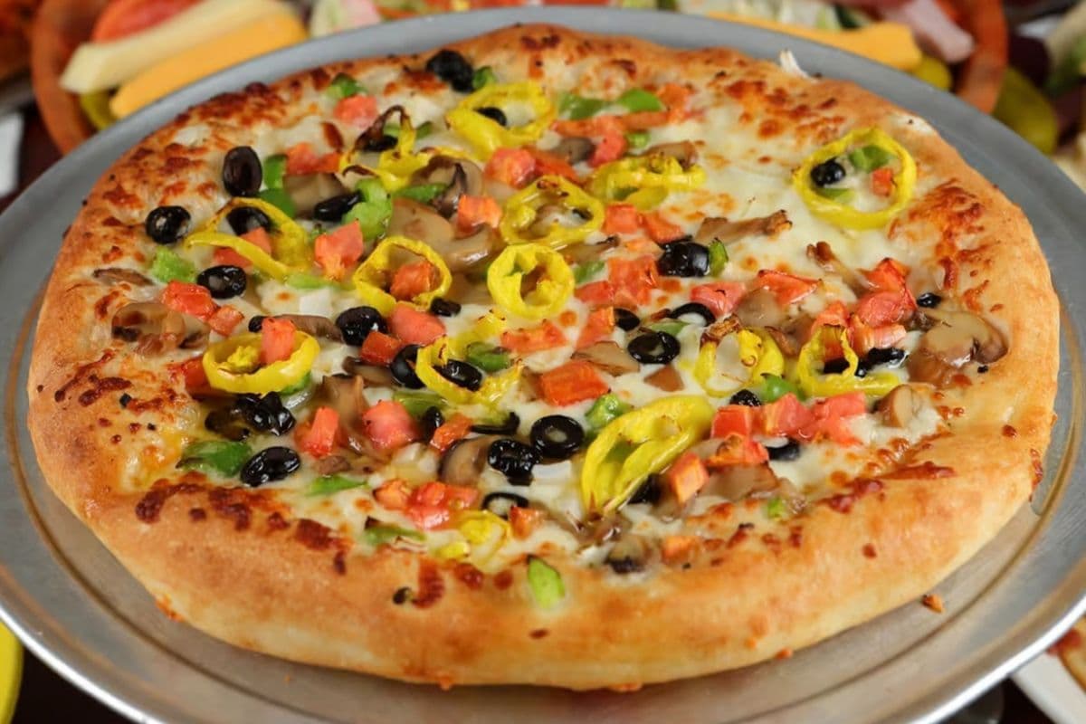 12" Medium Spicy Vegetable Pizza