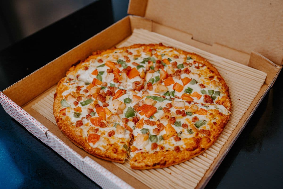 #5 - 8" Chicken Bacon Ranch Pizza