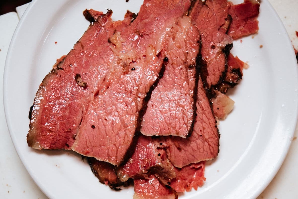 Assiette de Viande fumée (Chaud) / Smoked Meat Platter (Hot)