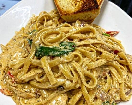 Jerk Chicken Fettucine