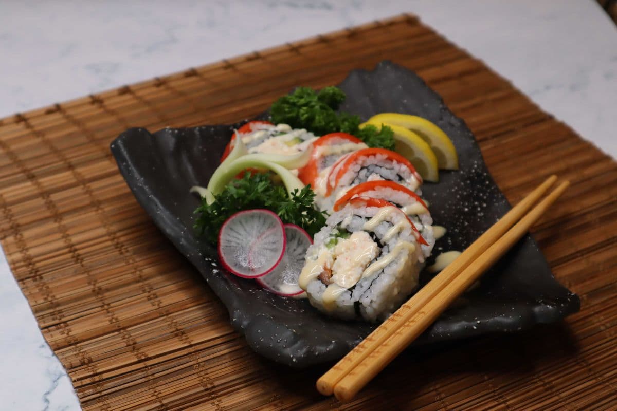 Alaska Roll (8 pcs)