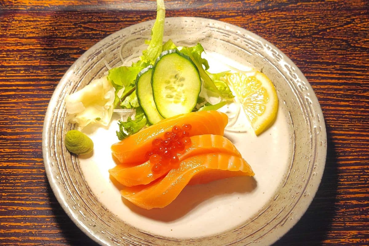 Salmon Sashimi 3pc