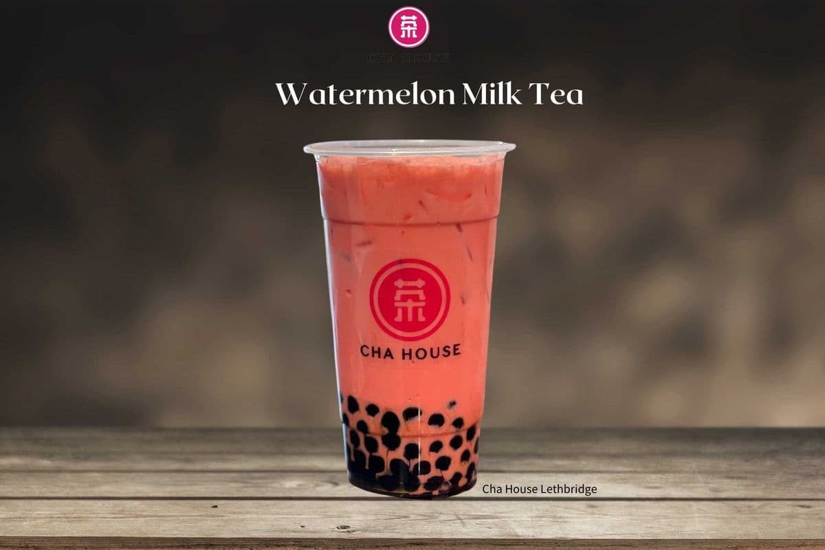 11. Watermelon Milk Tea (700ml)